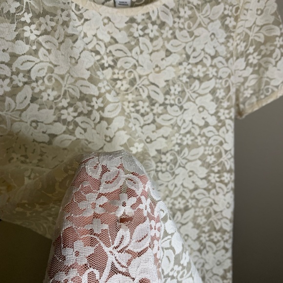 Lace Shell Top - Picture 4 of 6